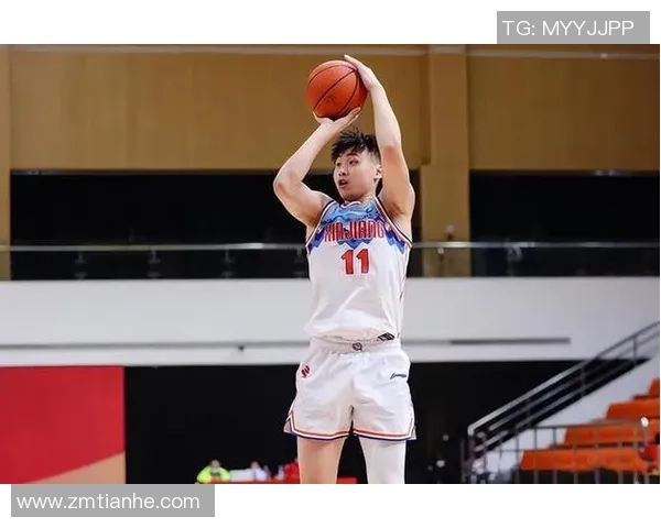 齐麟崛起：新一代篮球新星的成长之路与未来展望