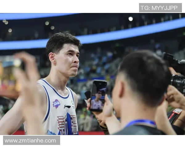 CBA辽宁队对阵新疆队精彩直播全程回顾与分析 CBA辽宁队对阵新疆队精彩直播全程回顾与分析