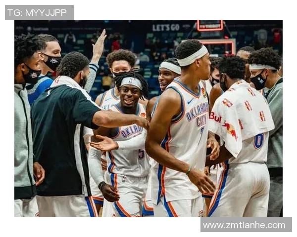 正播雷霆与太阳激战正酣球迷热情高涨期待精彩对决