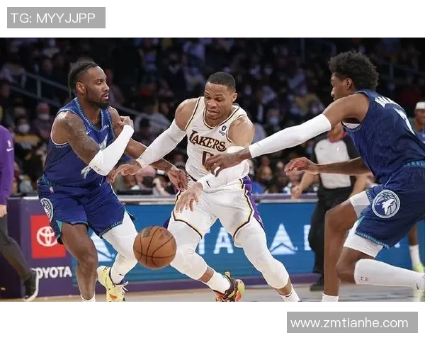 狼队与都灵激战正酣赛后结果揭晓引发球迷热议 狼队与都灵激战正酣赛后结果揭晓引发球迷热议